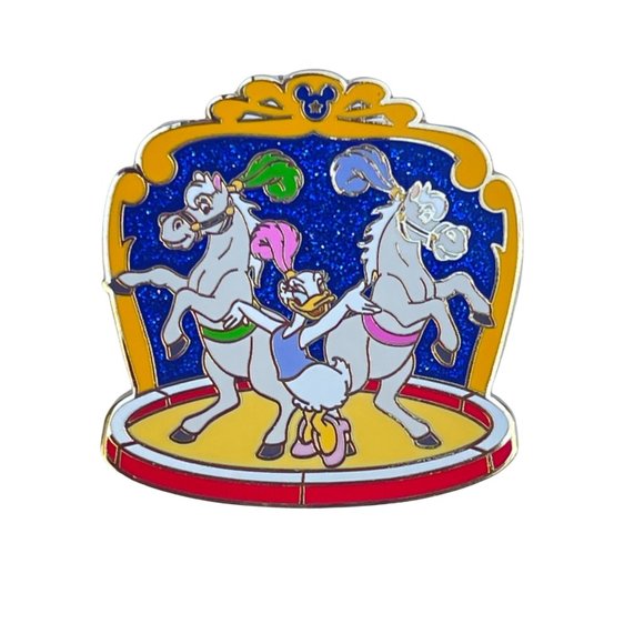 Disney 2012 Mickey’s Circus Daisy Duck Equestrian Act Limited Edition Pin - Picture 1 of 2